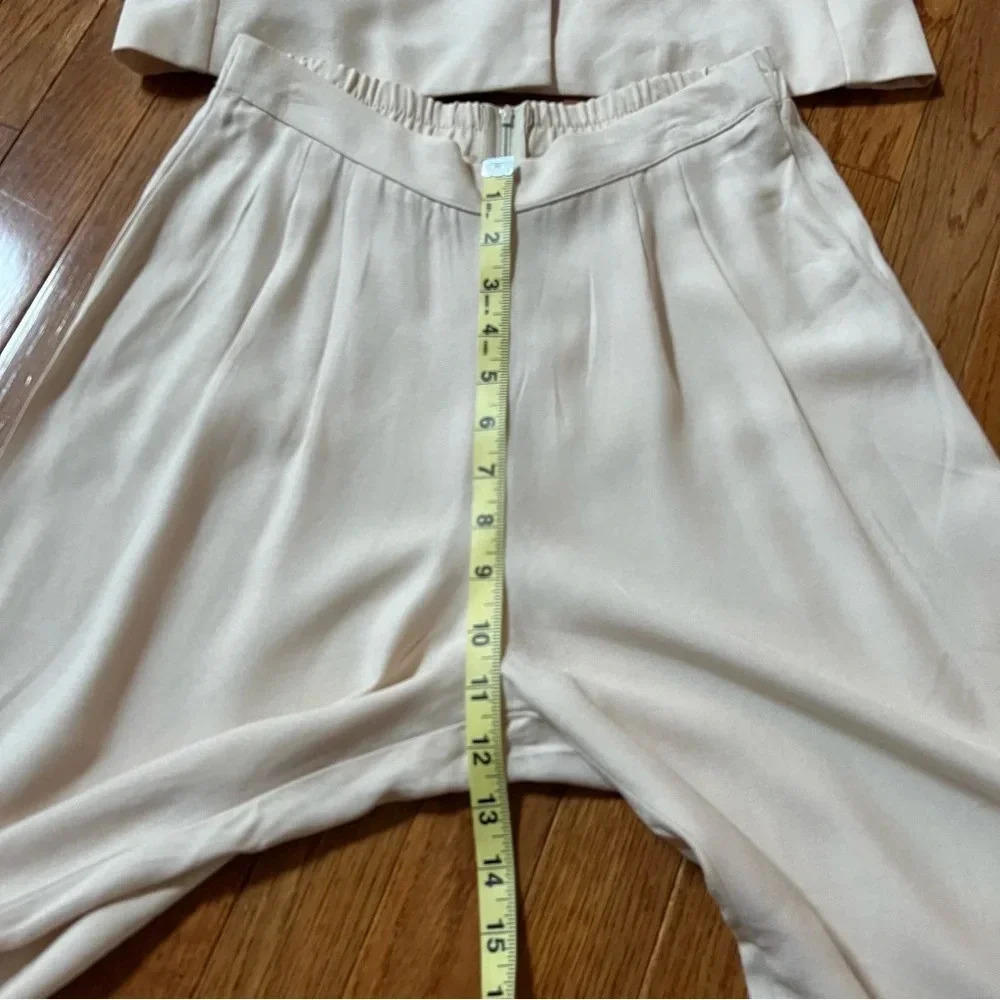 DaniMax Loi Snyder Women Vtg Suits sz 4/P Satin Beige Blazer Pleated Y2K Formal - Picture 12 of 17
